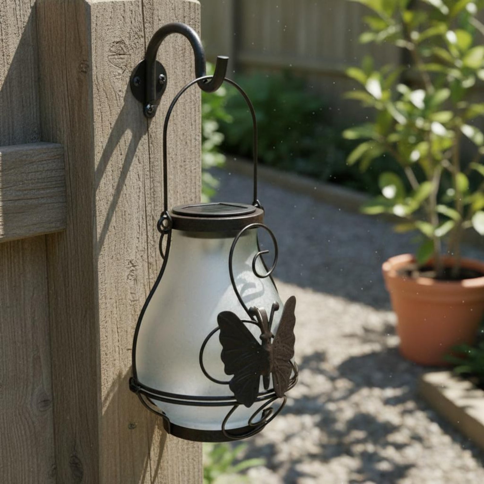 Lanterne solaire en forme de p - Outdoor Power Lights avis et prix