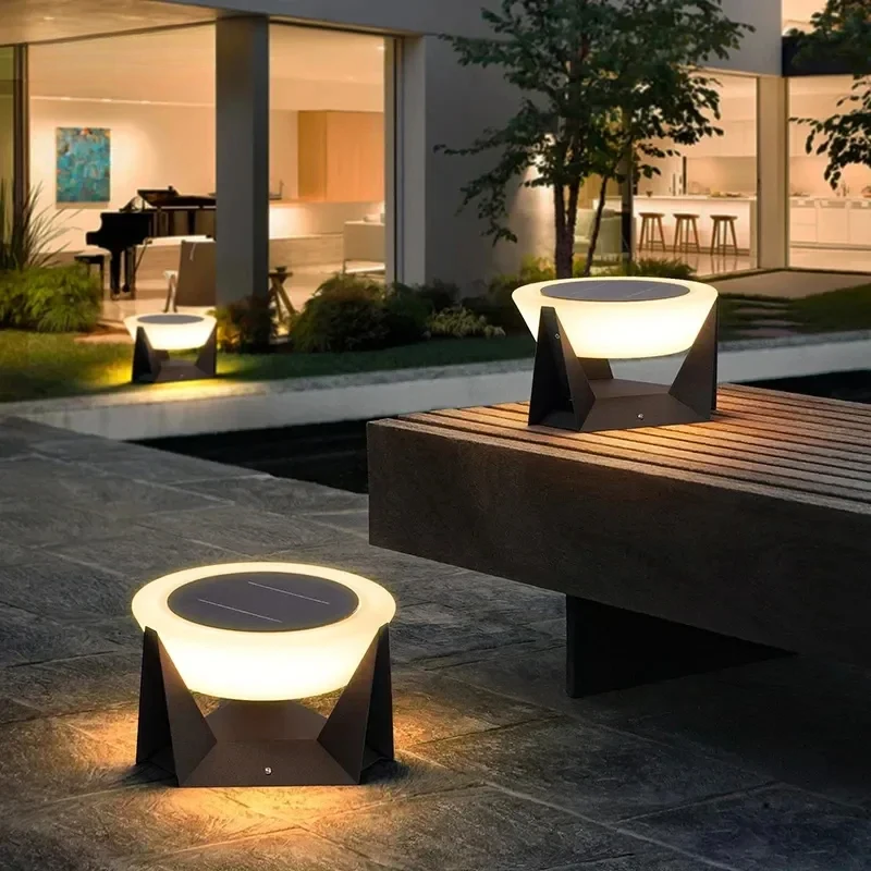 LED lumières solaires extérieu - Outdoor Power Post avis et prix